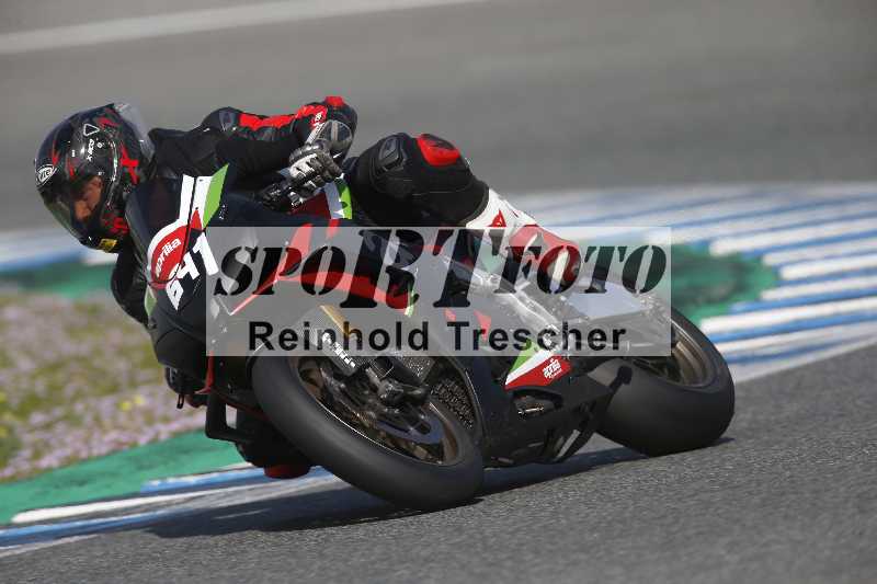 /Archiv-2024/02 29.01.-02.02.2024 Moto Center Thun Jerez/Gruppe gruen-green/641